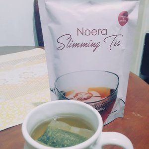 Recently I tried this tea just for fun and because I like green tea. It turns out this tea makes my body fresher and my digestive system works better...For more info check out my Blog https://beautynesiablog.id/19454.#bloggirlsid #bloggirlsidxnoera #noeraslimmingtea #noeraskincare