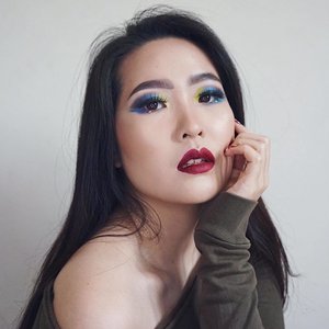GUYS! New video is up on my YT channel 😘😘 Makeup inspired by peacock 😂 #indobeautygram #beautybloggerindonesia #beautyvloggerindonesia #ibv_sfx #beautybloggerid #atomcarbonblogger #kbbvmember #like4follow #like4like #followme #followback #feature_my_makeup_art #beautynesiamember #fiercesociety #hairmakeupdiary #make4glam #flawlessdolls #fakeupfix #clozetteid #undiscoveredmuas #undiscovered_muas #featuuresmuas #feauturesmuasvideo #muasandmemes
#IVGBeauty #glamspire #indonesianfemalebloggers #bvloggerid #femalevloggersid #beautychannelid