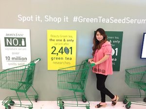 Spot it, Grab it, Shop it the new green tea Seed Serum at Innisfree Central Park 3rd-8th April 2018, Laguna Atrium.
•
•
•
#Innisfree #InnisfreeIndonesia #HappyAnniversary #GreenTeaSeedSerum #Clozetteid #BeautyGreenTea #beautyblogger #blogger