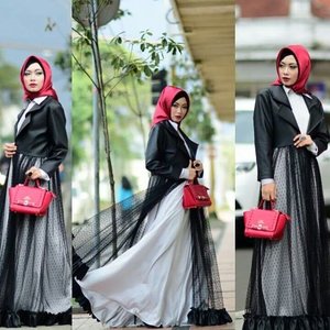 Makeup for brand @errinugaru_id, model @rindhyfos, photography by @pfaisalns #makeupbyedelyne #muaindonesia #mua #indonesianbeautyblogger #clozetteid #makeup #hijabellamagazine #hijabmodern #ootd #ScarfMagz #hijablover #hijabista #hijabfashion #hijabphotography