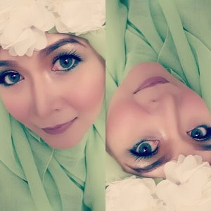#mirror #selfie #hijaboftheday #hijabstyle #makeupbyedelyne #hijabbyedelyne #indonesianbeautyblogger #mua #muaindonesia #fotdibb #hijabphotography #instabeauty #instahijab #hijabchic #hijabfashion #clozetteid #HOTD #ScarfMagz