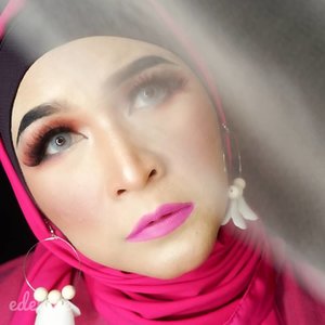 Ramadhan Kareem ... #brushedbyedelyne #makeup #ClozetteID #instamakeup #instafashion #hijabphotography #hijabandmakeup #hijabblogger #stayathome #instagrammers