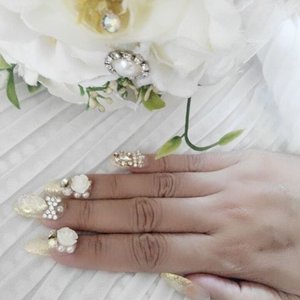 Your nail have to look pretty too, how about you girls @fiarevenian @reredini84 #clozetteid #TWOnderfulJourney #clozettexorlymiin #starclozetter #indonesianbeautyblogger
