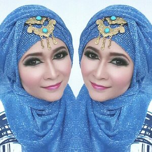 Arabian eyes makeup #selfie #hijaboftheday #hijabstyle #makeupbyedelyne #hijabbyedelyne #indonesianbeautyblogger #fotdibb #mua #muaindonesia #hijabersindonesia #hijabfashion #instahijab #instabeauty #clozetteid #makeup