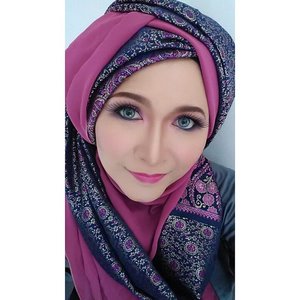 Me  with colorshow lipstick Plum-Tastic from @maybellineina #selfie #hijaboftheday #hijabstyle #makeupbyedelyne #hijabbyedelyne #hijabphotography #hijabfashion #clozetteid #HOTD #ScarfMagz