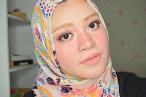 Blush pink kaya kepiting rebus? Kalian team #yay or #nay?

Review mengenai blush yang aku pakai difoto sudah up di www.reistilldoll.com. boleh diceki-ceki 😁😀😀 Perasaan aku kalo foto kok mangap mulu 🙈🙈🙈🙊🙊 #clozetteid #clozette #blush #blushon #blogger #makeup #hijab #hijabers #hijabstyle #indonesia #beauty #hotd #today #instalike #instacool #instadaily #beautybloggerid #beautyblogger