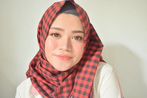 #clozette #hijab #hijabstyle #blogger #beauty #indonesia #beautyblogger #makeup #today #instalike #intacool #selfie #selfies #instadaily #insta #happyweekend #saturday #beautybloggerid #id #asia #clozetteid