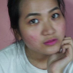 Sebetulnya ini video lama tapi entah kenapa baru sempet diedit ((soksibuk)) pardon my acne prone face, using @maybelline the powder mattes all over my face! .......#clozetteid #ggrep #jenntan #jennitanuwijaya #beautynesiamember @beautynesia.id #kbbvfeatured @kbbvbyacb #beautiesquad @beautiesquad #beautyinfluencerjakarta #bloggermafia #indonesianfemaleblogger #tampilcantik @tampilcantik #beautychannelID @beautychannel.id #teambeautyvlogid @teambeautyvlogid #fdbeauty #indobeautysquad @indobeautysquad #jenntanmakeup #zonamakeupid @zonamakeup.id #beautygoersid  @beautygoers #setterspace @setterspace #jenntanmakeup #jenntantutorial
