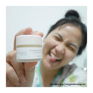 Biggest problem of bike riders : dull skin. Me having dull skin : 😢😴 , so i finally decided to try this little fellas from  @avoskinbeauty ultra brightening cream. Not to tone up my skin, just to brighten it up. Result & detailed review on my blog ❤️ #jenntanshortreview .......#collabwithjenntan ...#beautiesquadxavoskin #beautiesquadreview #goodbydullskin #PesonaCantikAlami #beautiesquad #clozetteid #clozettebeauty #indonesianfemalebloggers #indobeautysquad
