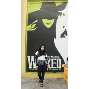 Those smiles 😏#ootd #casual #ClozetteID #wicked #museumangkut