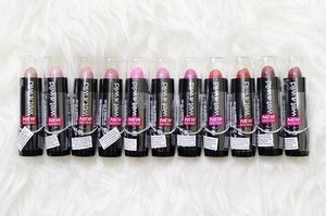 Because one is never enough 😌

#lipstick #wetnwild #wetnwildxbloggerceria #clozetteid #allseebee