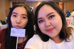 Menghadiri acara Blogger Gathering with @pixycosmetics di Hotel Ciputra.Banyak sekali ilmu yang didapat dari para guest star. Blogger sharing with Nurulloh (kompasiana.com), demo makeup with Mr. Tsukasa Yamaguchi (MUA from Japan), dan sharing pengalaman menggunakan brand Pixy with Mikha Tambayong (Brand Ambassador Pixy).Selamat untuk launching Pixy Two Way Cake Cover Smooth, review menyusul ya 😊😊.#pixy #pixyindonesia #coversmooth #clozetteid #indobeautygram #indonesiabeautyblogger #beautybloggerid