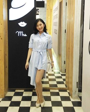 Can't resist not to take a picture in this cute fitting room with my asymmetric dress.. #ClozetteID #ootd
#me#girl#selca#asian#photo#fashion#potd#dress#fashiondiaries#outift#heels#woman#jeans#pretty#outfitoftheday#like#likeforlike#lfl#
