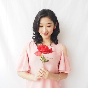 Preparation for Valentine's Day. Wear something pink & match it with something red. Don't forget a rose from your loved one! #ClozetteID #COTW #PrettyInPink 