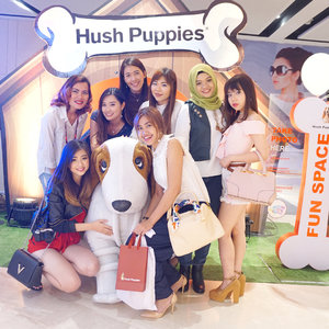 Like i said bfore 💁🏻
I'll post more pics about @hushpuppiesid Re-Opening on @tunjungan_plaza 6 🐶
[Swwwiiipppeee!!!!!!!] 💋
Anw i'm really Thank you for you who coming, and also sorry for you who attend but didn't met me >< My bad... Hoping can meet you in other events🙌🏻
The nearest event will be on This 26 with @byscosmetics_id on Pakuwon mall #surabaya!!
It's Free!! Regis your self by email! 
Kiki@teguh-pesona.com 
Well, see y there 💋

#clozetteid #beautynesiamember #lykeambassador #cotd #hushpuppiesid