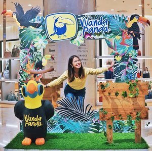 Wanting to go to a jungle? 🌴🌴 Worry not since @wandapandaid has their Jungle Installation at @lotte_avenue 😍😍😍
📸: @gianciana 
#thejournale #clozetteid #wandapanda #wandapandaid #turkanbird