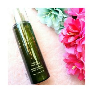 Have u try Da Mior Face Mist with Natural Bamboo? You can use this as spray for your skin, use as sheet mask, as your setting spray, or use it before go to sleep. @damior_official Face Mist with Natural Bamboo is da ultimate moisturizer that makes your skin illuminate with the freshness of Bamboo.Get yours at hicharis.net/anisanurrananda/6Z5---#damior #beautyinsidebamboo #charis #charisceleb @charis_official #facespray #settingspray #moisturizer #clozetteid #beautygoersID @beautygoers #beautiesquad @beautiesquad