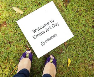Come and visit #eminaartday at @dialogue_arts . 
#shoesoftheday
#clozetteid