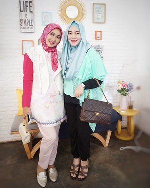 From today's #solehameetsblogger today with the sweetest and humble @dianpelangi 💜😘
@hilo_soleha 
#hilosoleha 
#bloggergathering
#clozetteid
