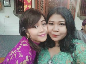 Yang ini coming soon, kan @dwiemaputra ? 😝 #vinadiaries #selfie #balinese #balinesewedding #weddingday #makeup #motd #kebaya #makeupoftheday #clozetteid
