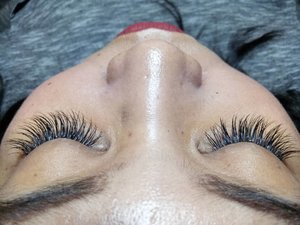 My gorgeous eyelashes by @rinbeautystudio. 😍

Baca pengalaman pemasangan extension bulu mata di @rinbeautystudio on my blog: bit.ly/RIN-bulmat or click link on my bio!

#vinasaysbeauty #VSBxRIN #rinbeautystudio #extensioneyelash #extensionbulumata