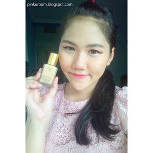 Read my review about @esteelauder stay in place double wear foundation on pinkuroom.blogspot.com (direct link on my bio) ^^
#selfie #selfies #selca #esteelauder #review #doublewear #beautyblogger #bblogger #indonesiabeautyblogger #instagood #instafamous #potd #fotd #clozetteid #clozettedaily