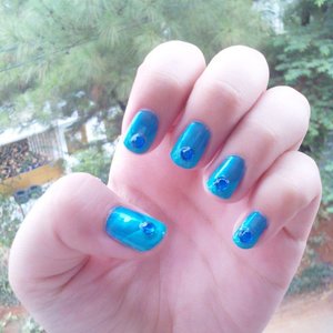 Hello blue! ( ´ ▽ ` )
#nails #nailpolish #nailjunkie #nail #nailoftheday #clozetteid #clozettedaily