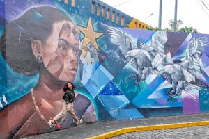 When someone ask me to change the pose...what i do is JUMP and FLY like eagles! (Grafiti6)
.
#travelblogger #traveler #34hours #peru #lima #southamerica #latinamerica #southamericatrip #bucketlist #womantraveler #igerslima #sheisnotlost #discoverperu #discoverlima #passionpassport #iamhere #barranco #barrancolima #grafitti #grafittiart #grafittiwall #streetarteverywhere #streetart #clozetteid