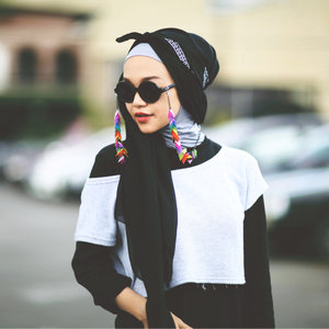 How to deal with bandana and your hijab square #bandana #headband