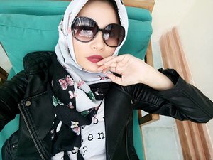 Sunny Day ❤ Happy Saturday! #clozetteid #travelblogger #bbloggers #hijab