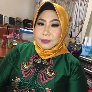 Makeup by me for Ibu Gubernur Kalimantan Selatan. Terimakasih ibu atas waktu dan kesempatannya 🙏🏼