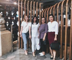 We may not have the best friendship ever, but somehow I know they will always be there whenever I need them, and they should know too, I'll be there if they need me. That's what matters to me. 
I love you girls @aletheiapraditha
@evitaesprnz @cindyowada, and cheers to many years to come😘
.
Good luck @aletheiapraditha, i know you'll do great there, it's been a magical, awesome, and "no human mind can understand" 2 years preparation. God has shown His Love for you.
.
And @evitaesprnz @cindyowada I admire you more by now, seen you do more great things and achieve even greater things in life. So no matter what I want to support you girls😘
Love love love youuu❤️❤️❤️
.
.
.
.
.
.
.
#friends #sisters #friendship #clea #clozetteid #11yearsoffriendship #11yearsandcounting #girls #love