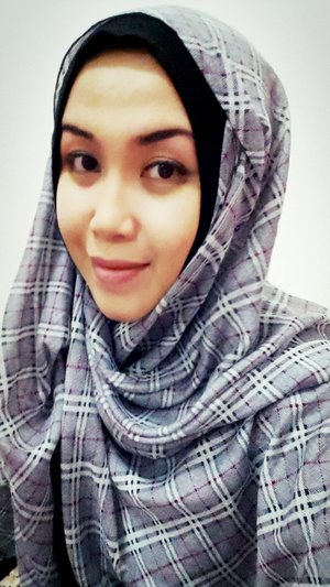 #ClozetteID #HOTD #ScarfMagz #hijab #hijabstyle #greystyle