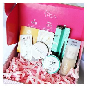 More Althea box, why not?
Althea is 💞😍
Yes I shopped more and check what I hauled this time on #phieselphiedotcom
.
.
#blogger #beautyblogger #clozetteid #indonesiablogger #indonesiabeautyblogger #beautybloggerindonesia #bloggerindonesia #beautybloggerid #sbybeautyblogger #surabayabeautyblogger #beautybloggersurabaya #bloggersurabaya #surabayablogger #sbyblogger #bloggerceria #bloggerceriaid #bloggerperempuan #sociollablogger #sociollabloggernetwork #sociollabloggercommunity