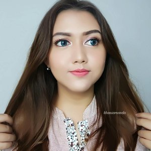 Have a nice weekend y'all!!! 😘😘😘😘 Product used:
@ltpro_official primer foundation
@shiseidoid synchro skin glow cushion - golden 2
@revlonid colorstay concealer - medium
@studiomakeupid soft focus loose powder - 02 golden
@justmiss_id eyebrow pencil - brown
@urbandecaycosmetics brow tamer - dark
@vovmakeupid all day strong eye color - diabouquet
@nyxcosmetics_indonesia butt naked turn the other cheeks palette
@makeoverid eyeliner pencil - brown
@lavielash fleur
@urbandecaycosmetics perversion mascara
@thebalmid how 'bout em apple - pie
@makeoverid contour kit
@luxcrime_id rosy me up

Lenses : @freshkonindonesia 
#clozetteid #clozetteambassador #khansamanda #makeup #makeuplook #beautynesia #beautynesiamember #beautyblogger #youtuber #beautybloggerindonesia #girls #blogger #indobeautygram #ibv  #likeforlike #likeforfollow #l4l #sgv