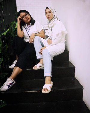 Liatin aja 👁👁-#clozette #clozetteid #moment #black #white #photo #style #fashion #ootd #ootdid #girls #girl #indonesia #outfit