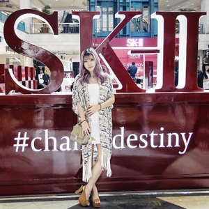 Now on going @skii #ChangeDestiny event at Plaza Senayan. So excited to witness the excitement towards the launching! It's all about eyes, peeps! #SKII #RNAPOWER #BIGGERLOOKINGEYES #clozetteid
Photo by: @thelipstickmafiaaa
