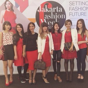 Me with beautiful ladies at #JFW2015 #Jakarta #FashionWeek #ClozetteID #instafashion #latepost #throwback