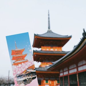 Planning to write a post consists of my complete Japan trip blogposts link 🤔 soon...really 😅
.
.
.
#clozetteid #japanloverme #ggrep #japantravel #travelblogger #travelblog #japantrip #ilovejapan #kyoto #kiyomizudera #theglobewanderer #travelgram #여행그램 #여행 #여행스타그램 #일본여행