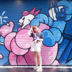 Cutest Baskin Robins! 💖
.
.
.
#clozetteid #fashionblogger #fashiondiaries #BigDreamerInSeoul #seoul #koreatravel #koreatrip #ktoid #wanderlust #travelblogger #ggrep #abmtravelbug #abmlifeiscolorful #여행 #여행스타그램 #서울여행 #旅行