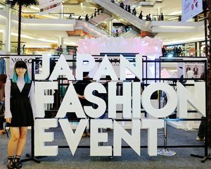 Had fun at #JapanFashionEvent today! 💃💃💃
.
.
.
#clozetteid #wakuwakujapan #JWX2017 #japanwaveexpo #fashion #fashionblogger #fbloggers #bbloggers #beautybloggers #lifestylebloggers #blogginggals #bloggerbabes #harajuku #japanesestyle #ブロガー #ファションブロガー #美容ブロガー #뷰티블로거 #패피 #패션블로거 #파워블로거 #얼짱