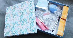 Review: Wardah Hampers Unboxing + YOUniverse Asian Brave Look 