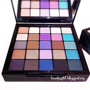 Look at these beautiful eyeshadow colors on @nyxmakeupid Sois Libre Makeup Palette, they are so lovely aren't they? 😘❤️ Read the review and see the swatch on 👉 http://beautyasti1.blogspot.com/2015/07/nyx-s125-sois-libre-be-free-makeup.html 🎁🎁🎁 DON'T FORGET TO JOIN MY 1st GIVEAWAY ON INSTAGRAM. THANKS 🙆🎁🎁🎁 #clozetteid #NYX #NYXid #nyxpalette #makeup #makeupjunkie #makeuppalette #soislibre #s125 #befree #eyeshadows #flatlays #love #like #colors #likes #potd #instagood #instalike #blogger #beautyblogger #new #review #cute