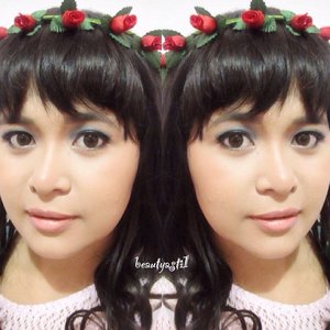 Another cute hair accessorise that I bought from @jjtwinshop >0< this is cute. Have an idea to add the big flowers beside it, so it would be more cute~ #flower #hair #headpiece #accessorize #red #rose #beauty #selfie #selca #makeup #clozetteid #cute #revlon 🌺🌸💐🌹🌻🌷🌼