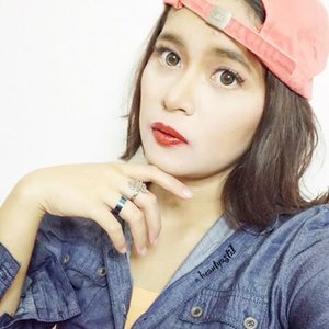 Wearing Matte Red Lipstick from @wardahbeauty 💄💋 📖 Baca review lengkap nya di blog ku atau klik aja link yang ada di bio Instagram aku ya👇 :

http://www.beautyasti1.com/2016/04/wardah-matte-red-lipstick-04-06-09-10.html

Have a great #tuesDAY people~ 👯👒 #clozetteid #starclozetter #indonesianbeautyblogger #potd #photooftheday #selca #selfie #naturalmakeup #makeup #beauty #kawaii #ulzzang #gyaru #aegyo #kyeopta #ulzzangmakeup #red #lips #lipstick #like4like #followme #new #tbt #trexhands #wardahbeauty #shorthair #vondutch #pink