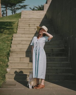 📷 @samseite

Suit up in @choayofashion Buttoned Midi Dress paired with @hersummerday Boho Dream Catcher Bag. It's a good day to have a good day.
.
.
.
.
.
#clozetteid #ootd #outfitoftheday #ootdindo #ootdfashion #fashionblogger #fashionblog #outfitideas
