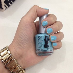 Sky Blue Right Past You from @theBalmID #nailoftheday