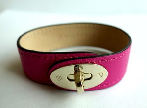 Mulberry Leather Bracelet in Fuchsia