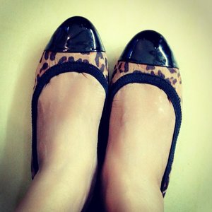 My suppa comfy flat shoes #dexflexbydexter #paylessshoes