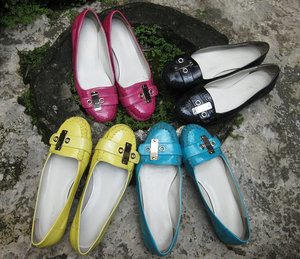 When I find perfect shoes, I'll have it in every color :p
